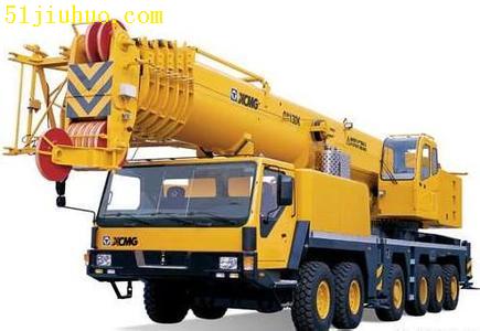 二手吊車與汽車吊租賃 工程設備高效利用的經(jīng)濟之選